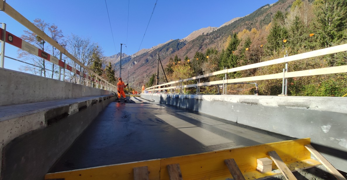 Rénovation des voies et ponts en BFUP