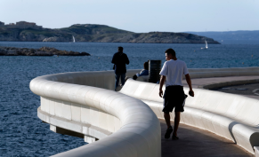 banc_parapet_corniche