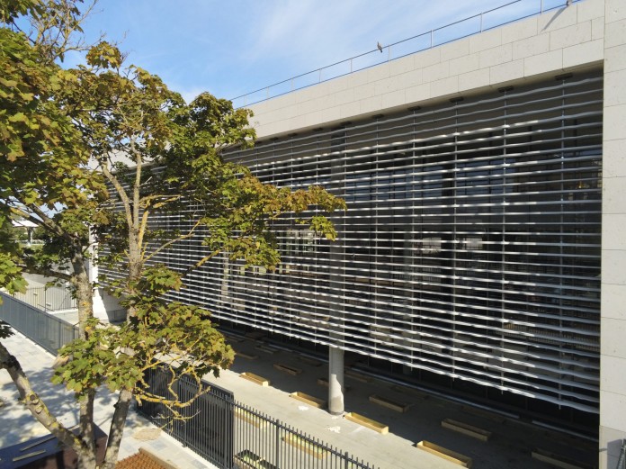 brise-soleil collège