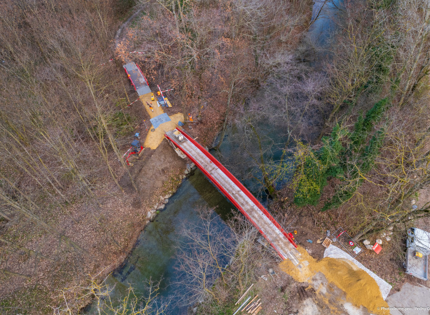 pont rouge passerelle venoge uhpc